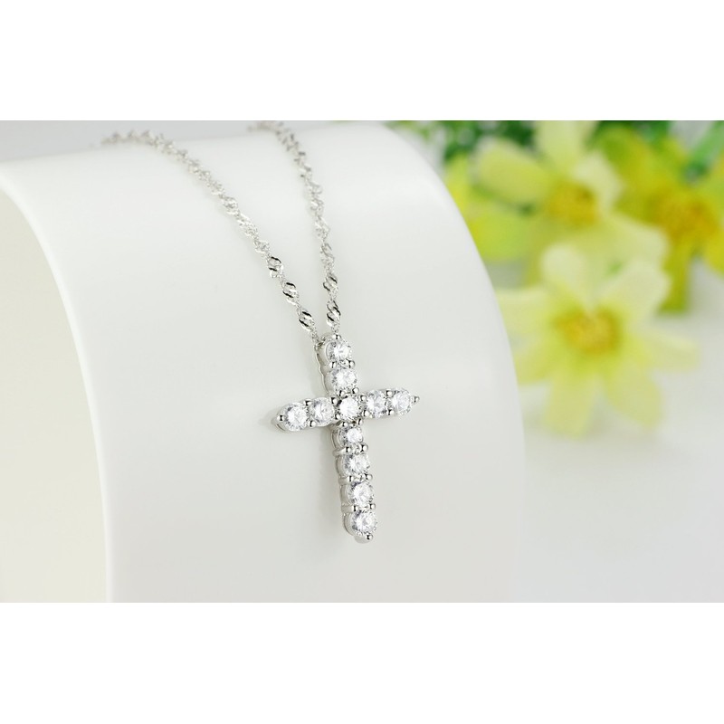 Moon Wings Sterling Silver Necklace and Certified suta-ringusiruba-pendan