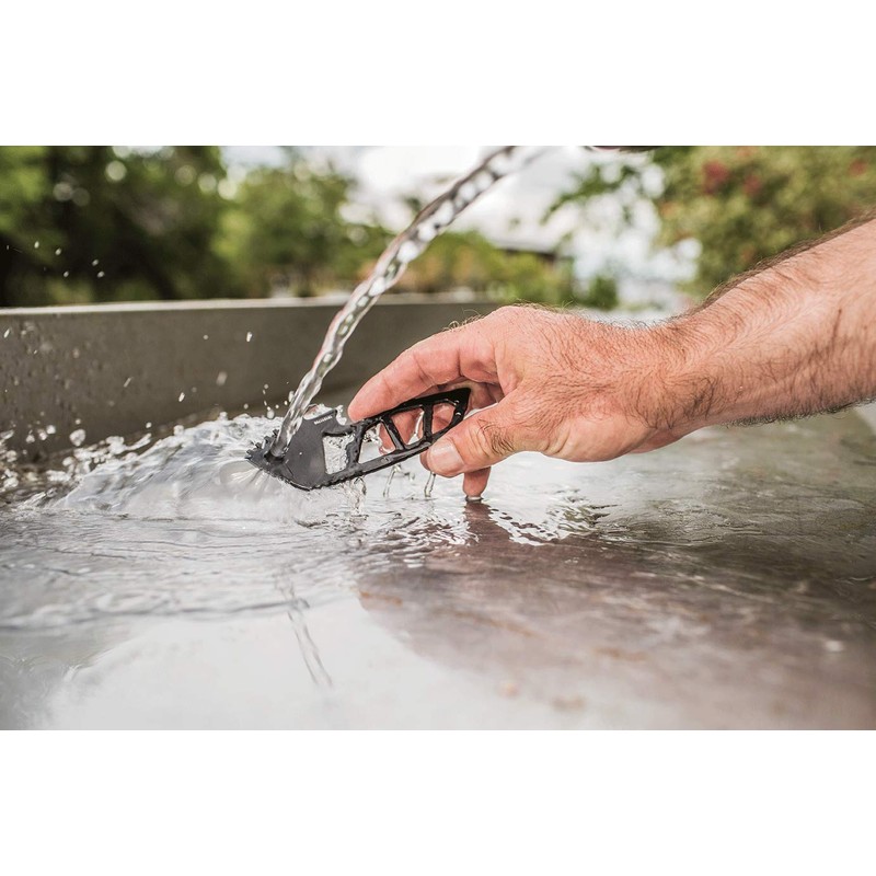 Gerber Gutsy Freshwater Fish Gut Hook & Scoop Scaler &