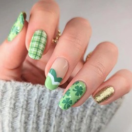 24Pcs St. Patrick's Day Press on Nails Short Square Green Shamrock Fake Nails French Tip False Nails with Stripe Gold Glitter Designs Acrylic Glue on Nails Ireland Holiday Nail Decorations for Women