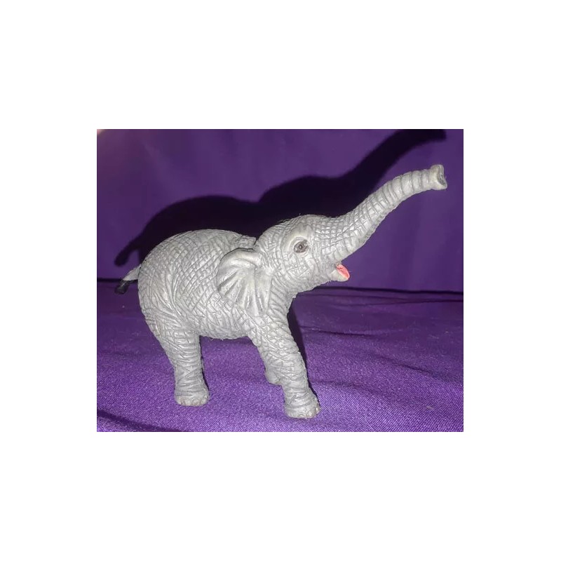 AAA Elephant Baby - AAA Figure