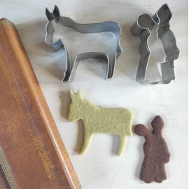 patisse, 13994 Set of 2 Gingerman with Heart Cookie Cutters 7 x 6 x 2.5 cm Stainless Steel