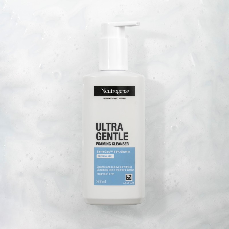 Neutrogena Ultra Gentle Foaming Cleanser 200mL