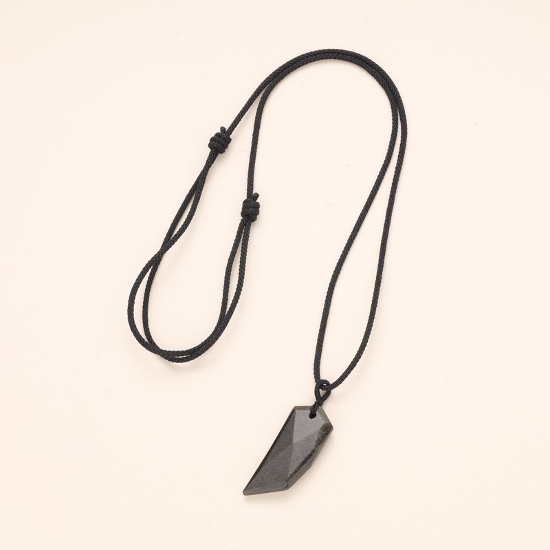 coai Partner Necklace Pointed Pendant Made of Gemstone., Non-metal