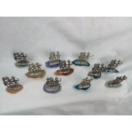 Small Metal Skeleton Trio Figurine Mounted On Natural Geode Slice - Spooky! Dead