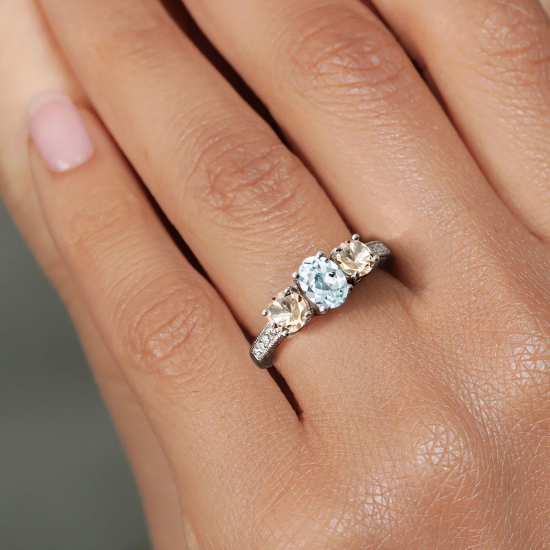 Gem Stone King 925 Sterling Silver Oval Sky Blue Aquamarine