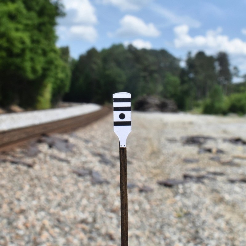 N Scale - Southern Railway Whistle Post - 4 Pack