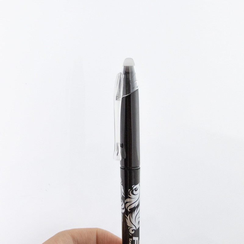 BAZIC Frizz Black Erasable Gel Pen with Grip (17062)