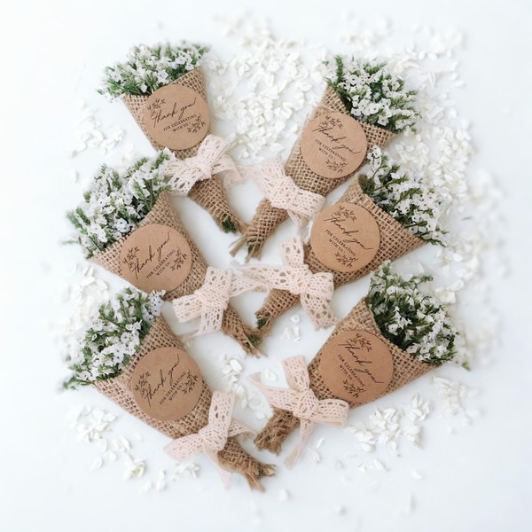 Mini Dried Flower Bouquet Magnets – Bulk Rustic Wedding Favors