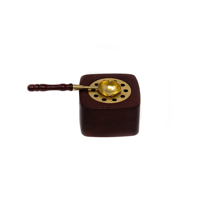 gravurART Warmer with Melting Spoon and Tea Light for Melting