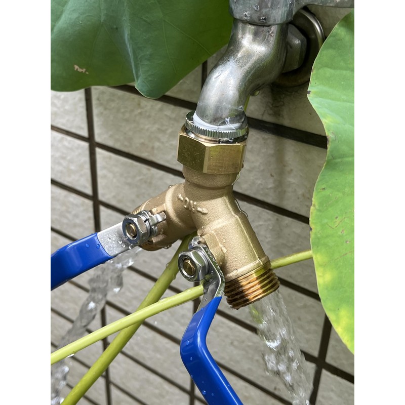 water spigot splitter with 4" Valve Handles, Hose Bib Splitter