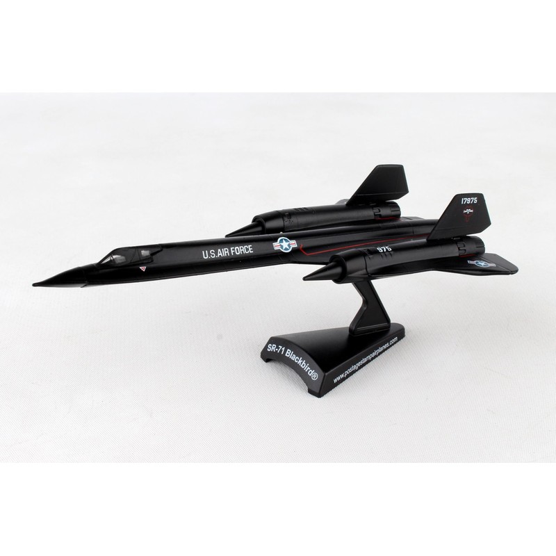 SR-71 Blackbird Die-Cast Metal Model – 1:200 Scale Strategic Reconnaissance