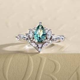 Gobaalele Cubic Zirconia Pear Cut Curved Engagement Ring,1.7cttw Green Wedding Ring,D color 5A Grade Lab Grown Diamond CZ Promise Anniversary Ring for Women, Elegant Gift Packed Size7.0