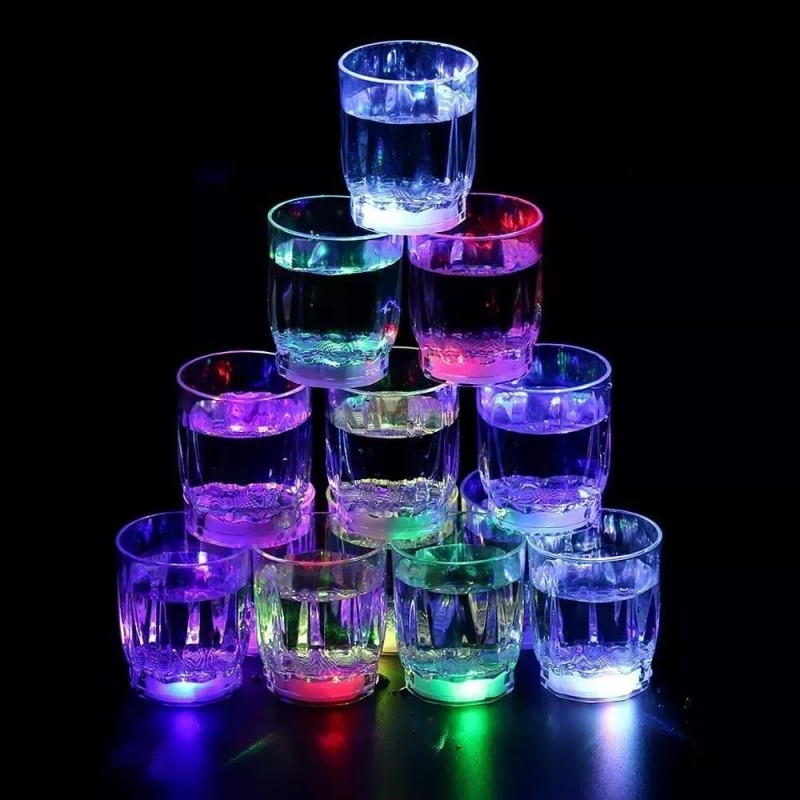 Lecute 10 Vasos Tequileros Luminosos Led Shot Caballito Bar Fiesta