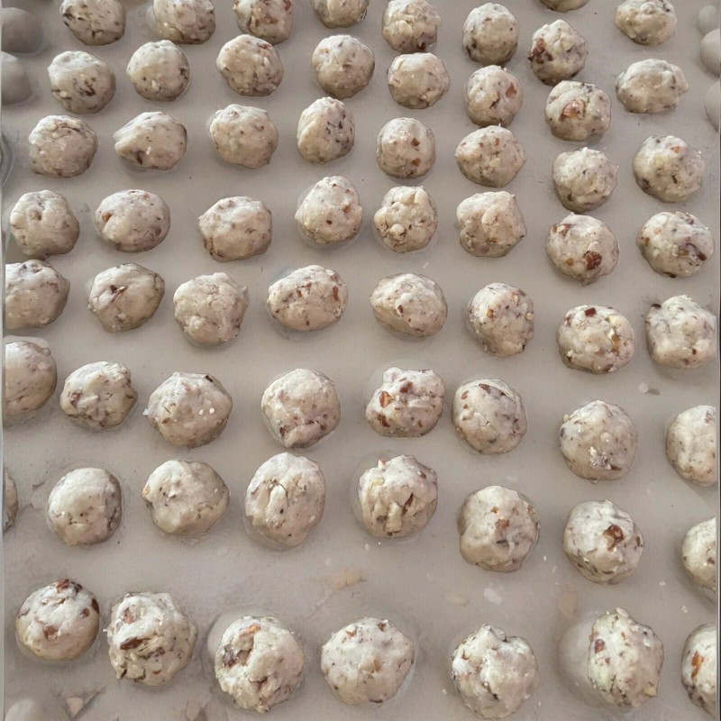 Lili’s Pecan Treats Homemade Snowball Pecan / Russian TeaCake Cookies