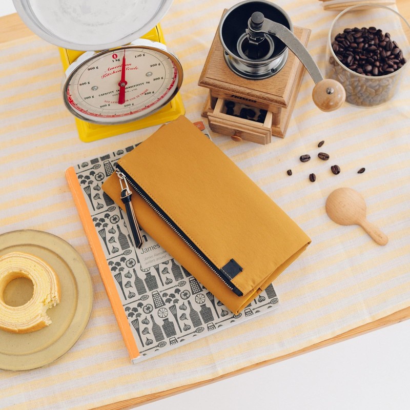 Nearly Daily Notebook Weekly Notebook Cover Tragen/Mustard