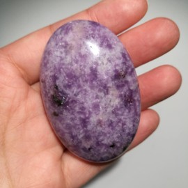 Manekieko Natural Purple Lepidolite Worry Stones Oval Palm Pockets Healing Crystal Massage Spa Energy Stone