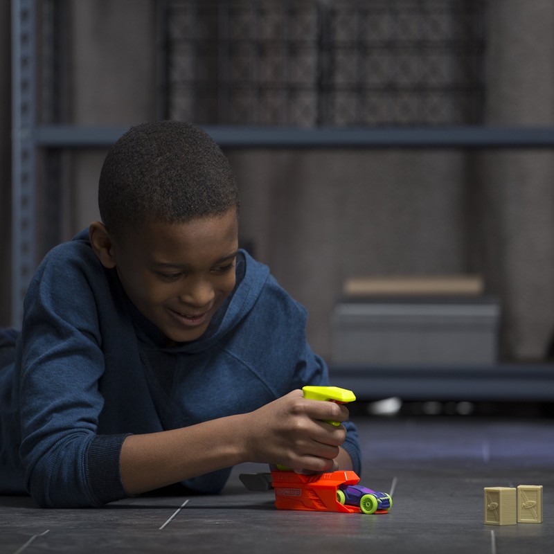 Nerf C0783 Nitro ThrottleShot Blitz Blaster Spielzeug, grün, M