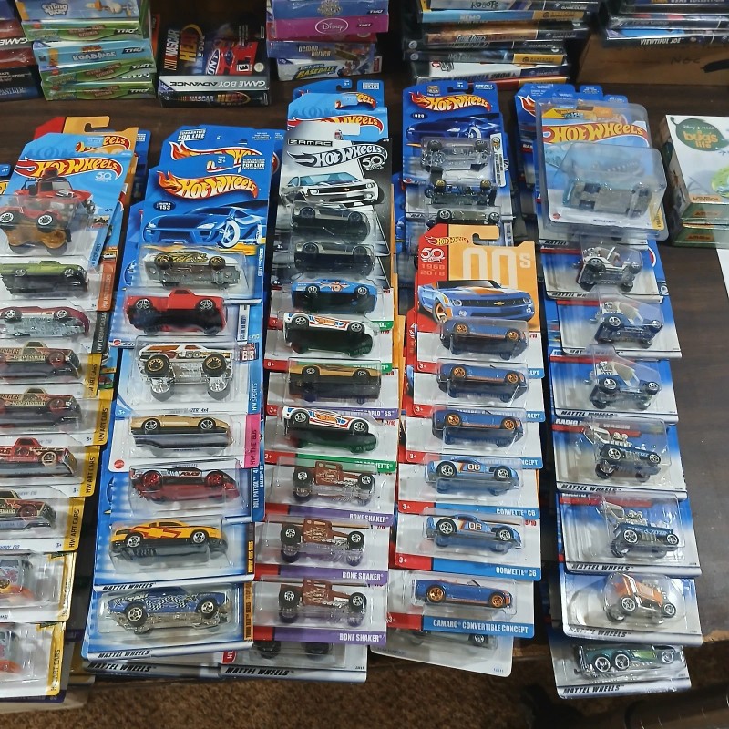HOTWHEELS MAINLINE LOT OF 5 PICK AND CHOOSE MIX LISTING