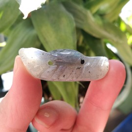 Bacatgem Natural Moonstone 1.57 inchs Wolf Head Pocket Crystals and Healing Stone Figurine,Haped DIY-Jewelry Pendant