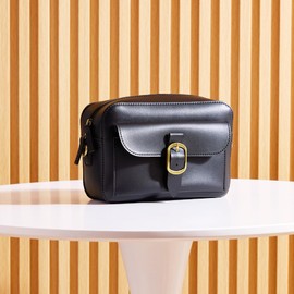 Vintage Vegan Leather Camera Bag for Women (BLACK)