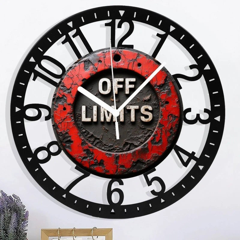 25cm Circular Iron Wall Clock with "Established Since [Year]" Textsheet