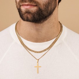 Layered Cross Necklace for Men Gold/Silver Stainless Steel Cross Pendant Necklace Cuban Link Chains for Mens Christian Necklace, Cross Chain Necklace for Men Jewlery Gifts 17-20 Inches