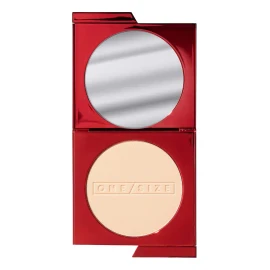 One Size | Turn Up The Base | Base De Maquillaje En Polvo