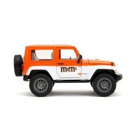 Jada Toys M&Ms Orange 2007 Jeep Wrangler 1:24 Vehicle and M&M Collectible Figure