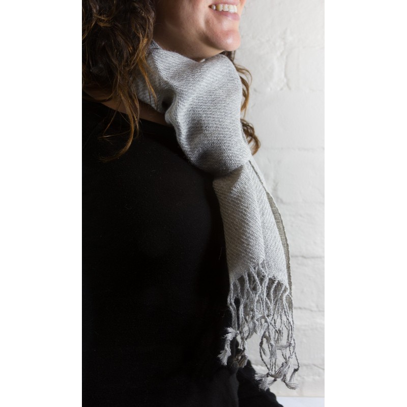 Tumia LAC Alpaca Scarf - Light Grey