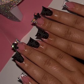 24 Pcs Mkwntg Black Duck Mouth Press on Nails Short Square French Tip Fake Nails with Sparkly Rhinestones Design Cute Bow Acrylic Nail Kit Glue on Nails y2k Nude Stick on Nails for Women Nails Decor