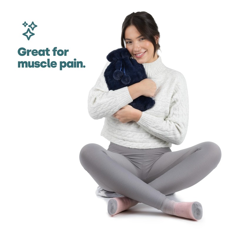 LIVIVO 2L Hot Water Bottle with Insulating Cover Featuring Decorative