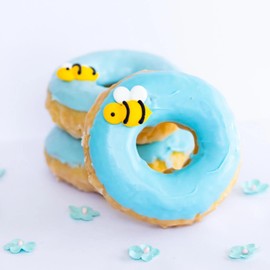 12 Jumbo Icing Bees – Edible Sugar Decorations for Cakes, Cupcakes, Cookies – Handmade Bee Cake Toppers – Yellow and Black – By Simply Sucré (12 Bees)
