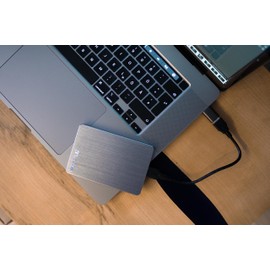 Verbatim Store 'n' Go ALU Slim 2TB Space Grey External Hard Drive USB 3.2 GEN 1 Hard Drive External Aluminium Hard Drive for Windows & Mac OS X Portable Hard Drive USB Hard Drive