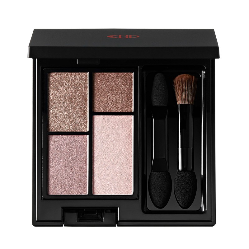 Koh Gen Do Ebarado Mineral 3D Eye Shadow 01 Layered