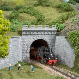 Auhagen 13276 Tunnel Portals Single Track Modelling Kit