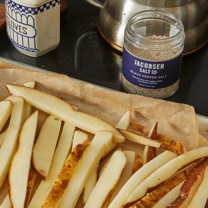 Jacobsen Salt Co. Black Pepper Kosher Sea Salt, Non-Iodized, 4.23