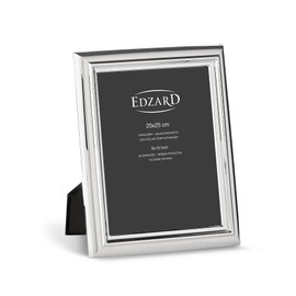 EDZARD Florence Picture Frame for Photo 20 x 25 cm Elegant Silver-Plated Tarnish-Resistant with Velvet Backing Includes 2 Hangers Photo Frame for Standing and Hanging