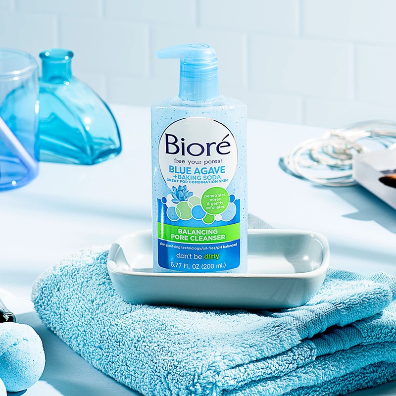 Bioré Daily Blue Agave + Baking Soda Balancing Pore Cleanser,