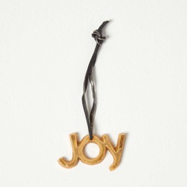 HOMESCAPES Gold Christmas Decorations Set of 3 Metal Xmas Hanging Ornaments Hope Joy Peace – Christmas Tree Bauble Set with Brass Coating and Leather Strings