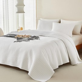 WARMDERN White Quilt Set Queen Size, Cooling Summer Quilt for Hot Sleeper, Soft Lightweight Bedding Bedspread Coverlets for All Seasons(White, Queen)