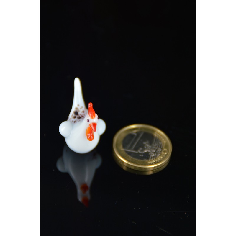 White Hen Brütend – Glass Miniature Figurine Figure Glucke "Brüt