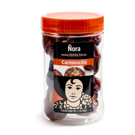 Carmencita. Dried Nora Peppers pieces. Whole Nora Peppers. 88g (3.1oz)