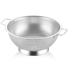 AHIABOAT 5QT Metal Colander with Handle, Large Stainless Steel Strainer for Kitchen, Mesh Strainer for Washing Pasta, Spaghetti, Fruit, Vegetable, Rice Washer, Fast Draining, Dishwasher Safe