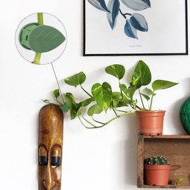 50 PCS Plant Climbing Wall Fixture Clips Self-Adhesive Hook Vines Traction Clips Plant Fixer Invisible Wall Vines Fixing Clips Garden Plants Green Leaf Simulation for Climbing Plants Clips Fixing