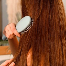 TRATAMIENTO ACONDICIONADOR HIDRATANTE BIFASE COLORLY 280 ML PROTECCIÓN DESENREDO ANTI FRIZZ HIDRATACIÓN