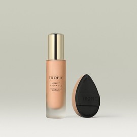 Tropic Skincare Liquid Radiance Adaptogen Serum Foundation, Shade 4 (Light- medium with neutral warm undertones) / Foundation & Velvet Cushion