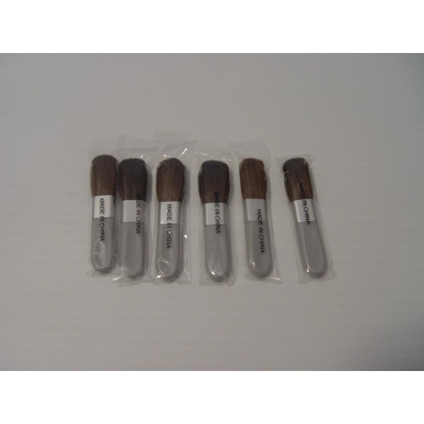 Mary Kay Small Cheek Color Brush ~ New~ In Plastic