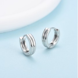 Silver Hoop Earrings for Women Grils Men, Small 925 Sterling Silver Huggie Hinged Hoops Hypoallergenic Sleeper Helix Tragus Cartilage Earrings Jewelry Gifts for Birthday Wedding Multiple Piercing