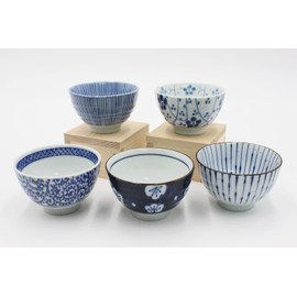 Waraku Fuuka Japanese Traditional Handcrafted Green Tea Chawan Drinking Tea Bowl Cup Tableware Pottery Set of 5 (Aizome Goyo Sencha Zoroi)