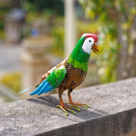 dreamskip Metal Parrot Garden Statues Outdoor Decor, Parrot Outdoor Sculptures Yard Art Decoration for Patio Lawn Fence Backyard, Gift for Women Moms Grandmas